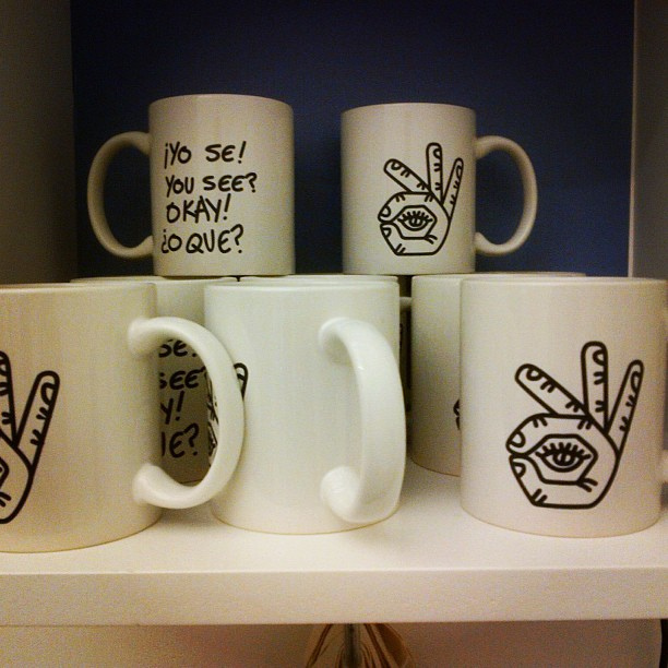 2012-acac-mug-hand-thing
